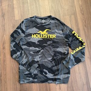 Hollister Gray Camo Tee with Yellow Logo
